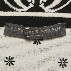 مملوكة مسبقًا Alexander McQueen Black Floral Embossed Knit Crop Top M