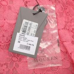 مملوكة مسبقًا فستان أليكساندر ماكوين دانتيل وردي متوسط الطول مقاس صغير (سمول)