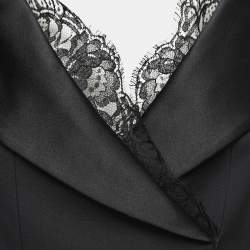 Alexander McQueen Black Crepe Lace-Trim Sleeveless Tuxedo Jacket S