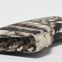 Pre Owned Alexander McQueen Black/Grey Kaleidoscope Print Fabric Oversized Squeeze It Clutch 