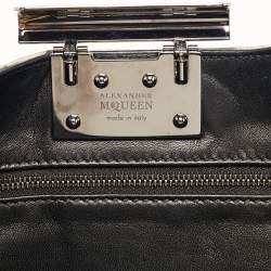 Pre Owned Alexander McQueen Black/Grey Kaleidoscope Print Fabric Oversized Squeeze It Clutch 