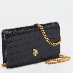Pre Owned Alexander McQueen Black Croc Embossed Leather Skull Chain Clutch