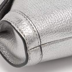 Pre Owned Alexander McQueen Metallic Silver Leather Small De Manta Clutch