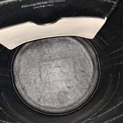 مملوكة مسبقًا Alexander McQueen Beige Black Leather Curve Bucket Bag