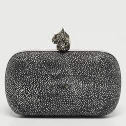 Pre Owned حقيبة كلاتش جمجمة جلد أليكساندر ماكوين رمادية ستينغراي