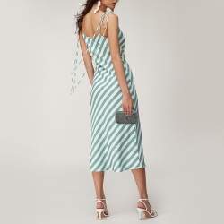 Pre Owned حقيبة كلاتش جمجمة جلد �أليكساندر ماكوين رمادية ستينغراي