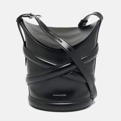 Pre Owned Alexander McQueen The Curve Medium Black Leather Bucket Bag