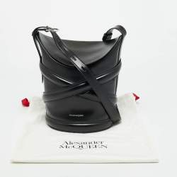 Pre Owned Alexander McQueen The Curve Medium Black Leather Bucket Bag