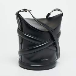 Pre Owned Alexander McQueen The Curve Medium Black Leather Bucket Bag