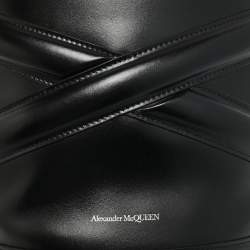 Pre Owned Alexander McQueen The Curve Medium Black Leather Bucket Bag
