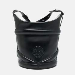 Pre Owned Alexander McQueen The Curve Medium Black Leather Bucket Bag