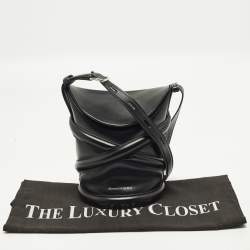 Pre Owned Alexander McQueen The Curve Black Leather Bucket Bag