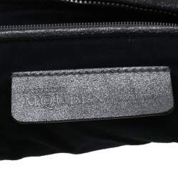 Pre Owned Alexander McQueen Metallic Grey Textured Leather Wristlet Clutch