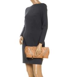 Pre Owned Alexander McQueen Beige Leather Faithful Glove Clutch