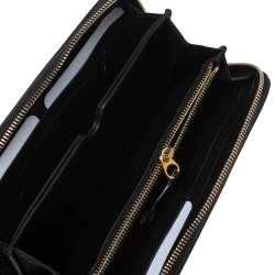 مملوكة مسبقًا Alexander McQueen Black Leather Eyelet Zip Around Wallet