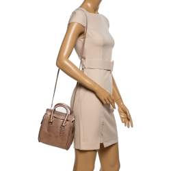 Pre Owned حقيبة أليكساندر ماكوين "ميني هيروين" جلد هولوغرافيك ميتاليك