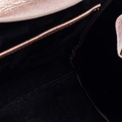 Pre Owned حقيبة أليكساندر ماكوين "ميني هيروين" جلد هولوغرافيك ميتاليك