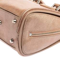 Pre Owned حقيبة أليكساندر ماكوين "ميني هيروين" جلد هولوغرافيك ميتاليك