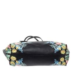 مملوكة مسبقًا Alexander McQueen Black Floral Print Leather Shopper Tote