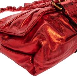 Pre Owned Alexander McQueen Metallic Red Leather Scrunch Shoulder Bag