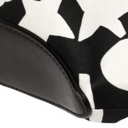 Pre Owned Alexander McQueen Black/White Printed Satin and Leather Medium De Manta Clutch