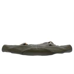 Pre Owned حقيبة كلتش أليكساندر ماكوين فيثفول دي مانتا متوسطة جلد أخضر زيتوني