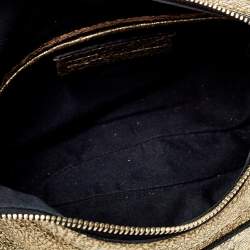 مملوكة مسبقًا Alexander McQueen Gold Metallic Leather Medium De Manta Clutch