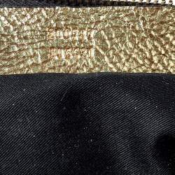 مملوكة مسبقًا Alexander McQueen Gold Metallic Leather Medium De Manta Clutch