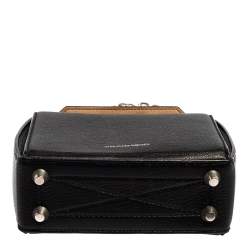 Pre Owned حقيبة كروس أليكاساندر ماكوين بوكس 16 جلد محبب أسود