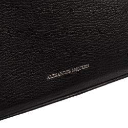 Pre Owned حقيبة كروس أليكاساندر ماكوين بوكس 16 جلد محبب أسود