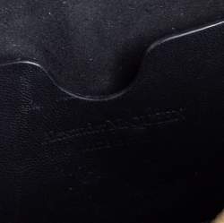 مملوكة مسبقًا Alexander McQueen Green Croc Zip Pouch