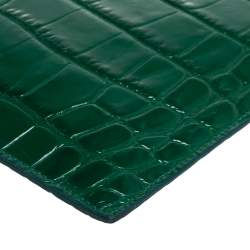 مملوكة مسبقًا Alexander McQueen Green Croc Zip Pouch