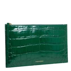 مملوكة مسبقًا Alexander McQueen Green Croc Zip Pouch