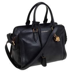 مملوكة مسبقًا حقيبة ألكسندر ماكوين جلد أسود بقفل جمجمة