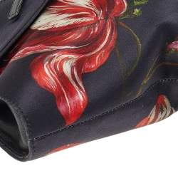 مملوكة مسبقًا Alexander McQueen Black Printed Satin De Manta Clutch
