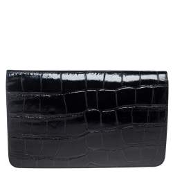 مملوكة مسبقًا Alexander McQueen Black Crocodile Embossed Leather Heart Lock Clutch