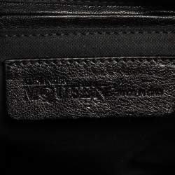 مملوكة مسبقًا Alexander McQueen Black Leather Medium De Manta Studded Clutch