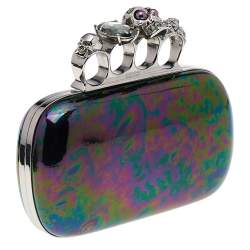 Pre Owned حقيبة كلتش أليكساندر ماكوين جلد هولوغرافي لامع صندوق بمفصلات مزينة جماجم