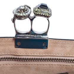 Pre Owned Alexander McQueen Beige/Black Croc Embossed Leather Two Ring Clutch