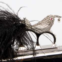 Pre Owned Alexander McQueen Silver Metal Bird with Feather Ring Knuckle Case