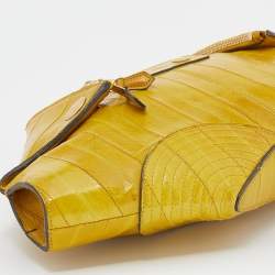 Pre Owned Alexander McQueen Yellow Eel Leather Medium De Manta Clutch