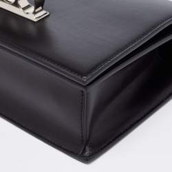 Pre Owned Alexander McQueen Black Leather Knuckle Duster Shoulder Bag