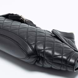 Pre Owned Alexander McQueen Black Leather Medium De Manta Clutch