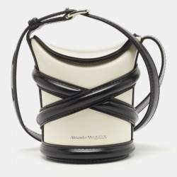 Alexander McQueen - The Soft Curve leather bucket bag black - The Corner