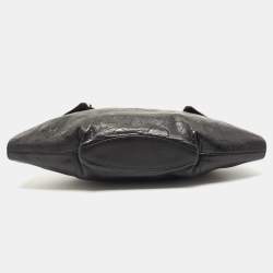 Pre Owned Alexander McQueen Black Skull Embossed Leather Medium De Manta Clutch