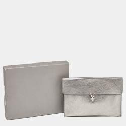 Pre Owned Alexander Mcqueen Silver Leather Skull Zip Pouch