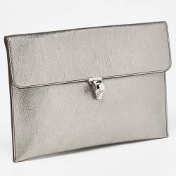 Pre Owned Alexander Mcqueen Silver Leather Skull Zip Pouch
