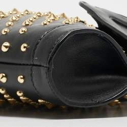 Pre Owned Alexander McQueen Black Leather Medium Studded De Manta Clutch