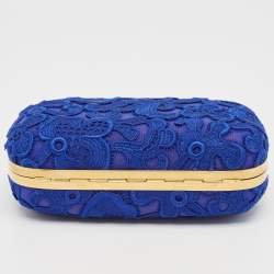 مملوكة مسبقًا Alexander McQueen Blue Floral Lace Skull Box Clutch