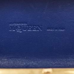 مملوكة مسبقًا Alexander McQueen Blue Floral Lace Skull Box Clutch